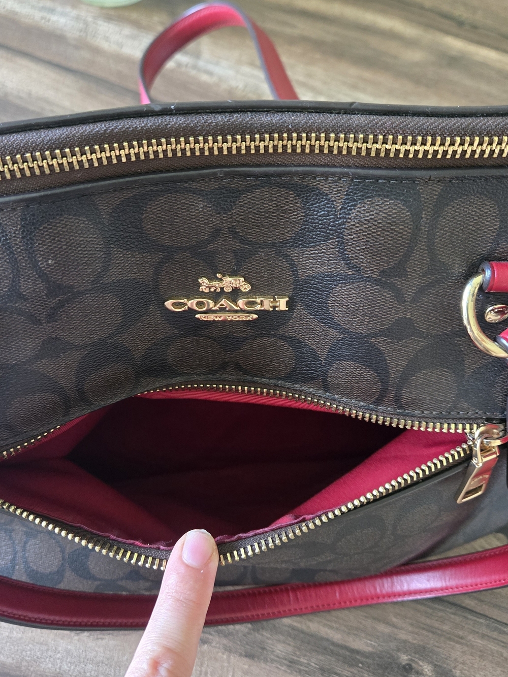 Coach Signature Tote - Picture 5 of 11